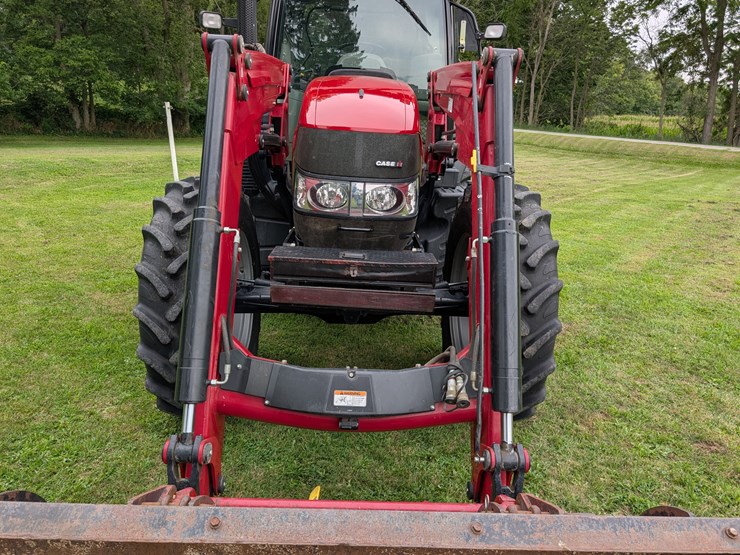 2014-case-ih-maxxum-125-image-10