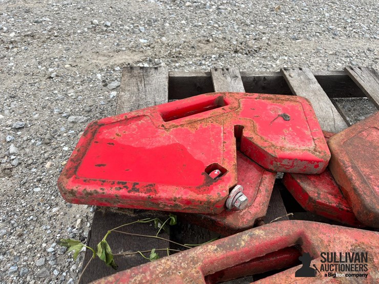 massey-ferguson-8-image-12