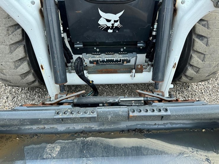 2024-bobcat-s76-image-11