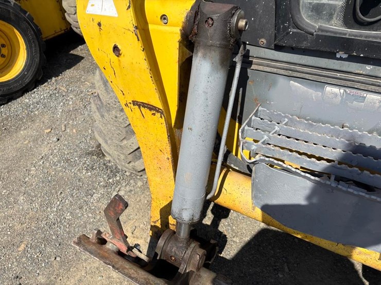 2015-wacker-neuson-sw28-image-6