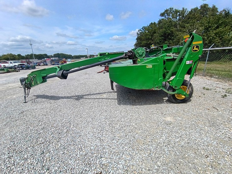 john-deere-630-image-2