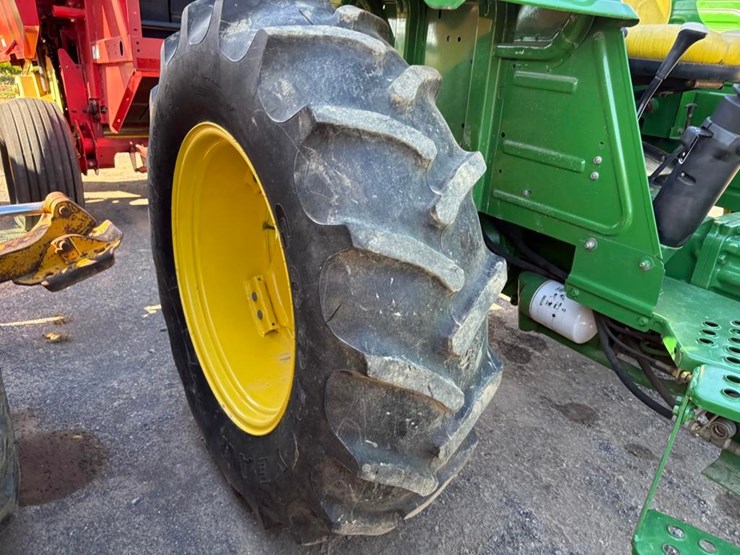john-deere-5045e-image-7