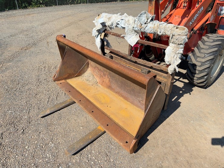 2000-kubota-r420-image-9