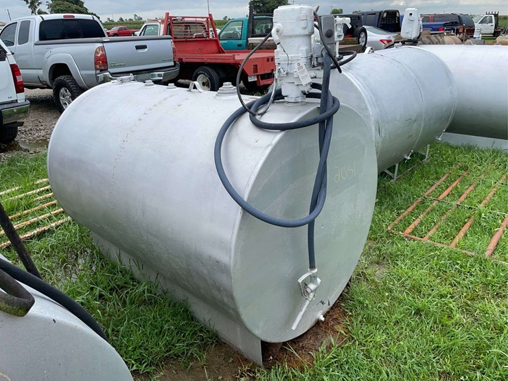 500-gallon-fuel-tank-with-electric-pump-image-1