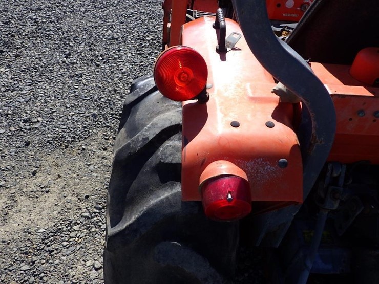 kubota-b2150hsd-image-25