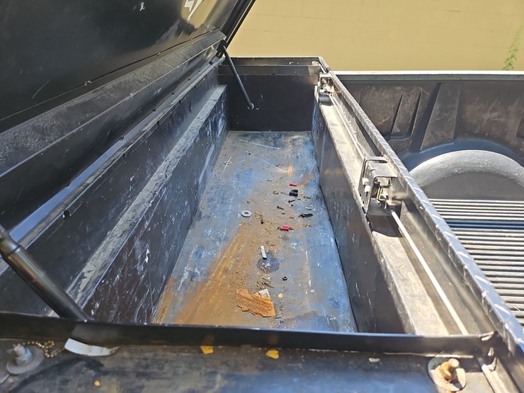 2014-ford-f150-image-16