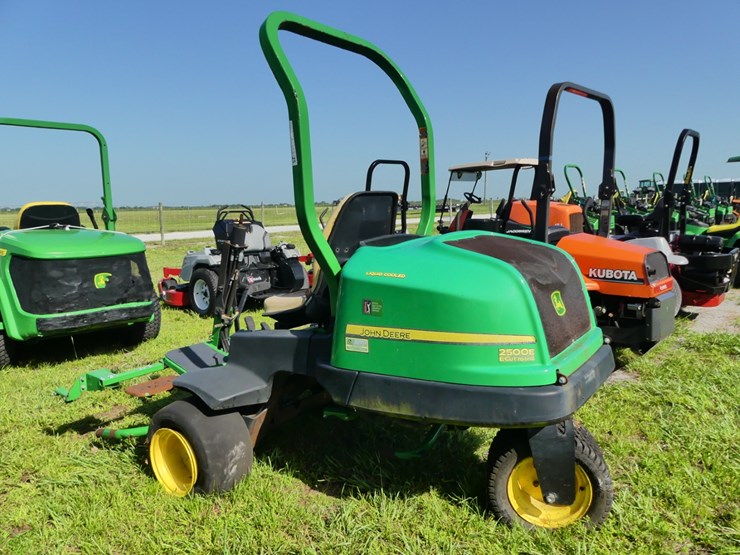 john-deere-2500e-image-4