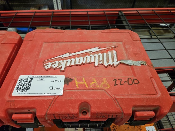 milwaukee-cordless-impact-driver-image-2