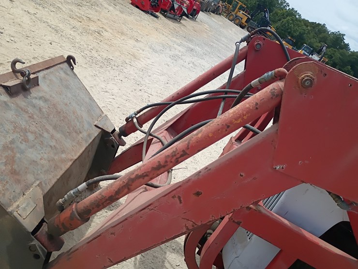 ford-tractor-image-37