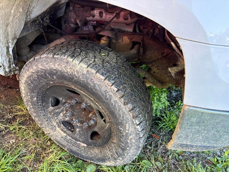 2008-gmc-2500-image-8