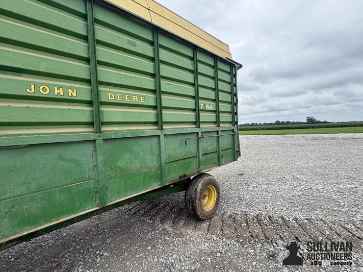john-deere-716-image-12