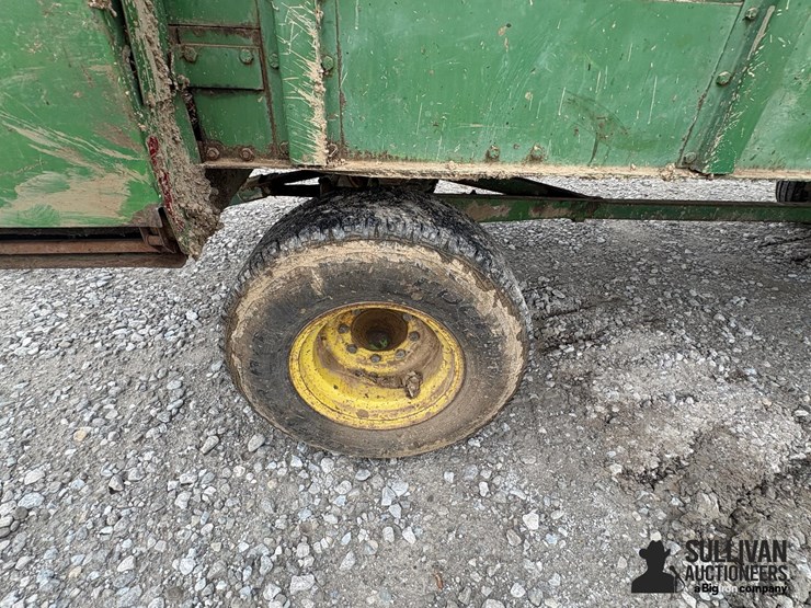 john-deere-716-image-9