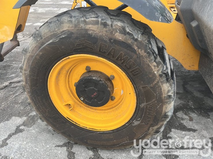 2014-jcb-509-42-image-11
