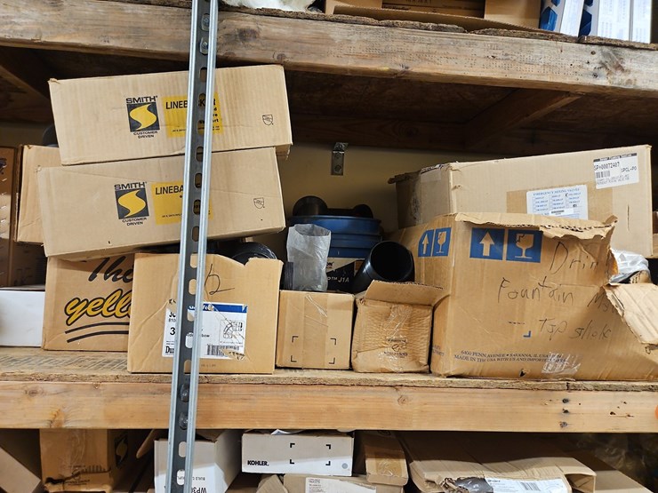 quantity-of-assorted-plumbing-supplies-image-10