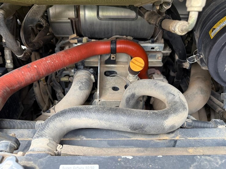 2018-takeuchi-tl12r2-image-15