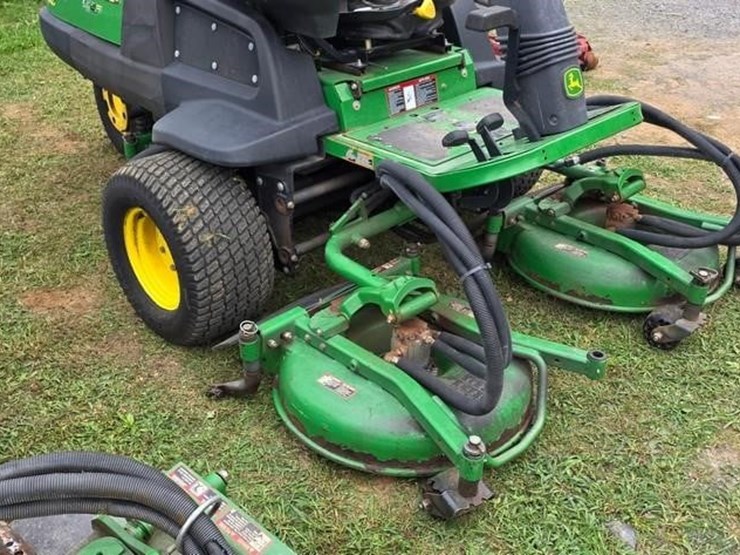 john-deere-7400-image-22