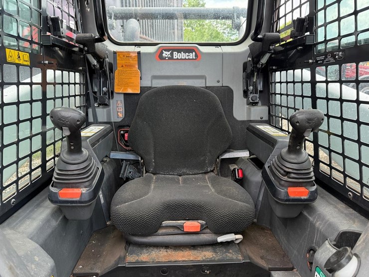 2020-bobcat-s76-image-18