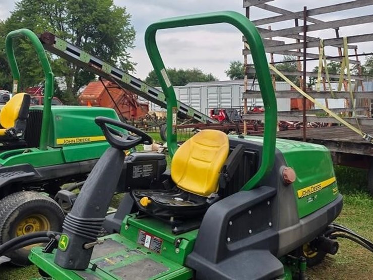 john-deere-7400-image-7