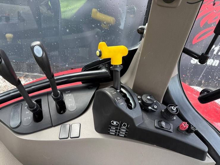 case-ih-vestrum-100-image-24