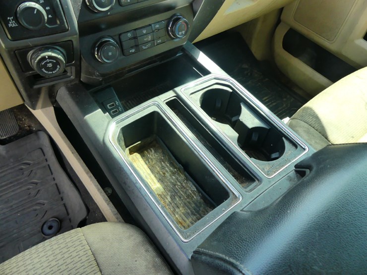2019-ford-f150-image-18
