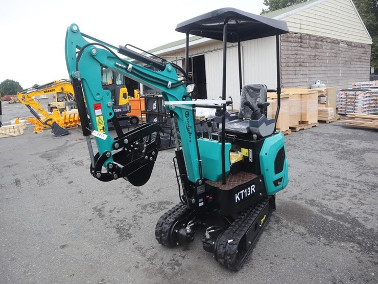cfg-kt13r-mini-excavator-image-2