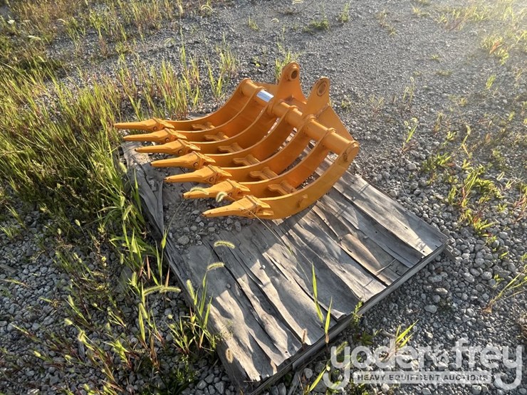32"-rake-to-suit-mini-excavator-cat-305-image-3