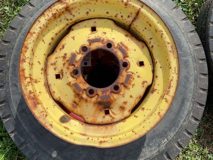 deere-tires-image-3