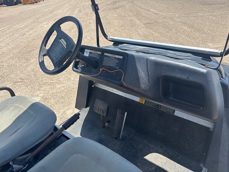 club-car-carryall-272-image-7