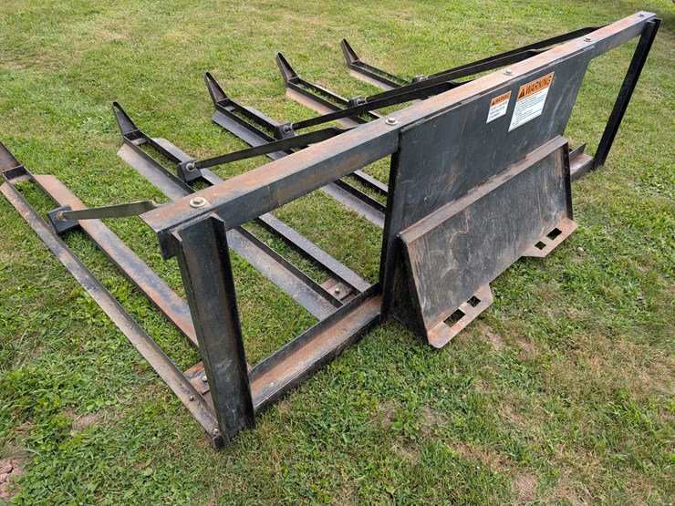 square-bale-accumulator/mover-image-4