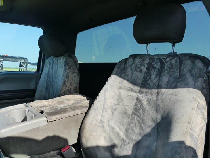 2017-ford-f450-xlt-image-10