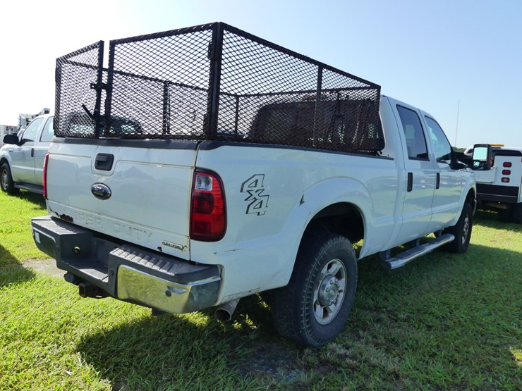 2013-ford-f250-xlt-image-3