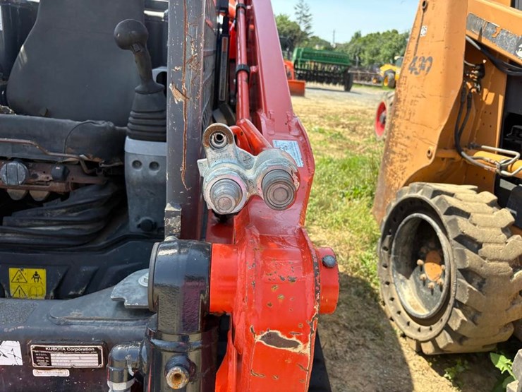 kubota-svl75-2-image-12
