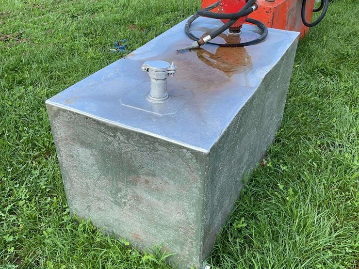 100-gallon-fuel-tank-with-pump-image-3