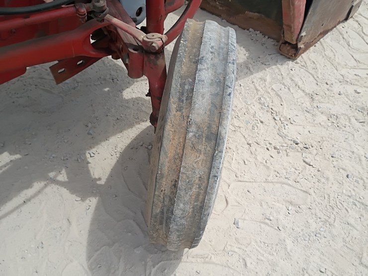 ford-tractor-image-52