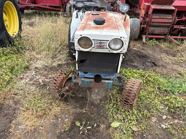 mitsubishi-mt372-image-3