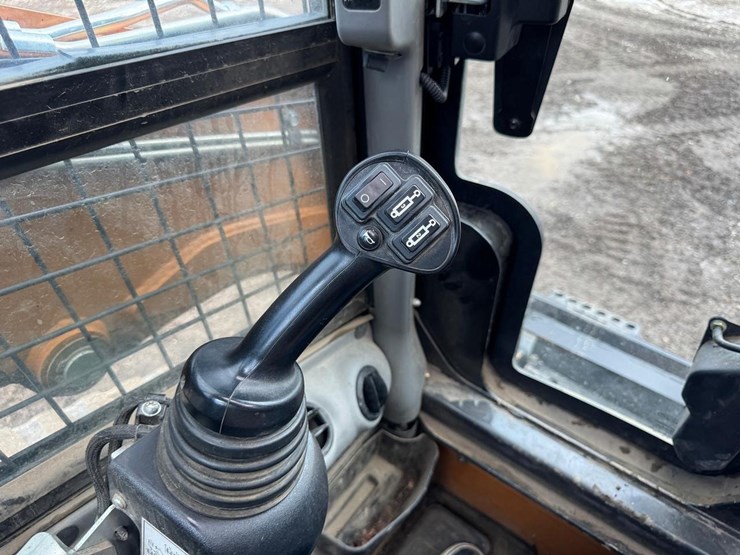 2018-case-tr310-image-26