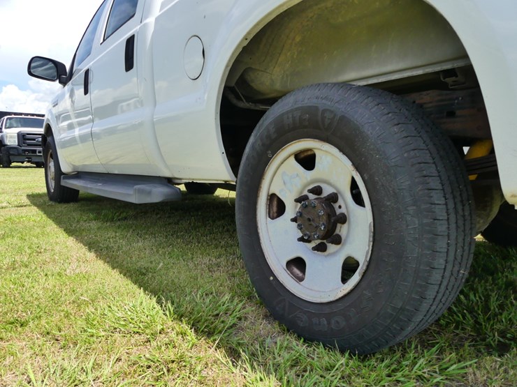 2006-ford-f250-xl-image-7