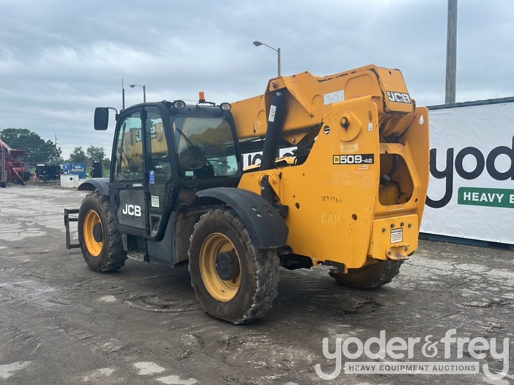 2014-jcb-509-42-image-3