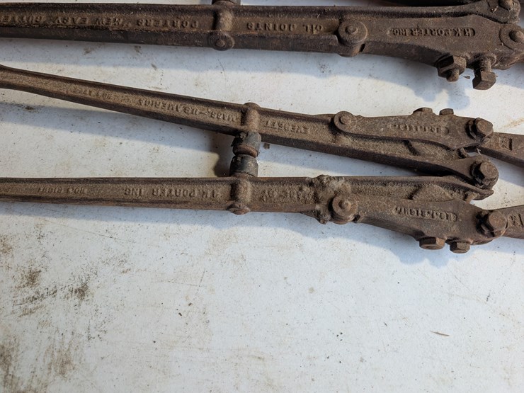 pair-of-bolt-cutters.-#240-image-4