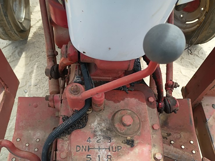 ford-tractor-image-26
