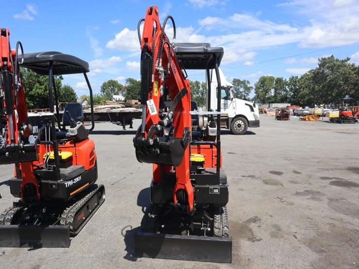 tpm-20kh-mini-excavator-image-3