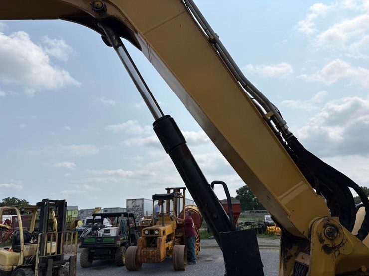2014-caterpillar-308e2-cr-image-18