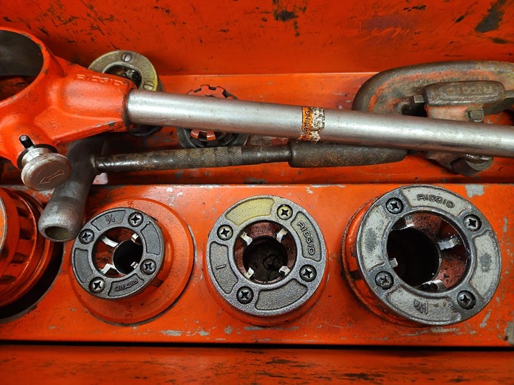 ridgid-pipe-threader-image-2