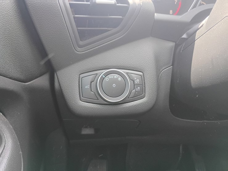 2017-ford-escape-image-52