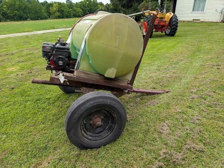 pull-type-120-gallon-sprayer-image-4