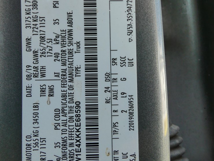 2019-ford-f150-image-23