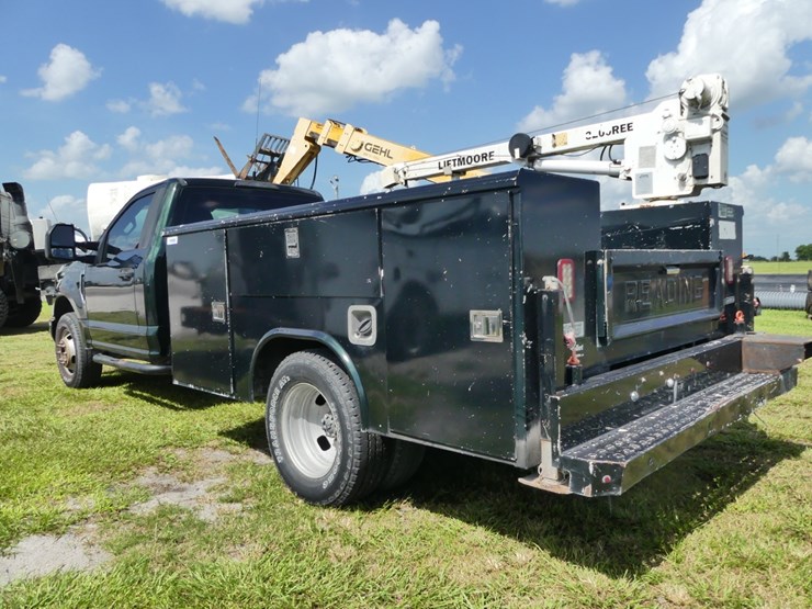 2019-ford-f350-image-3