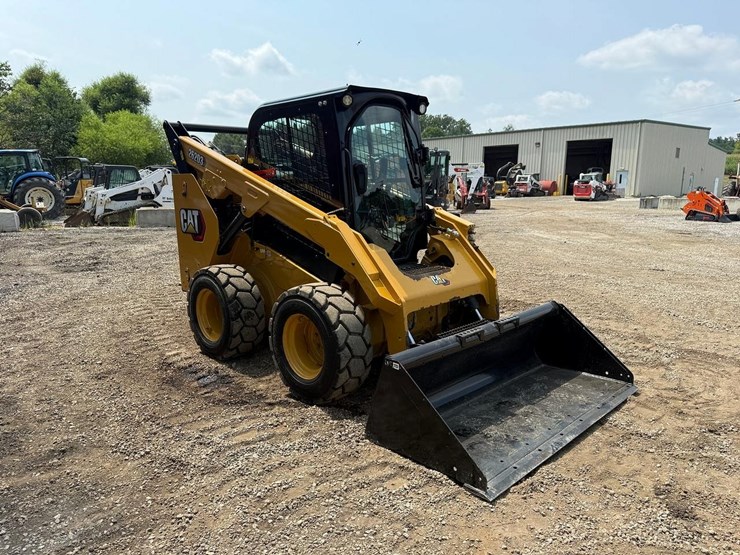 caterpillar-262d3-image-6