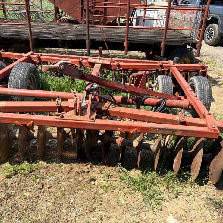 MASSEY-FERGUSON 520
