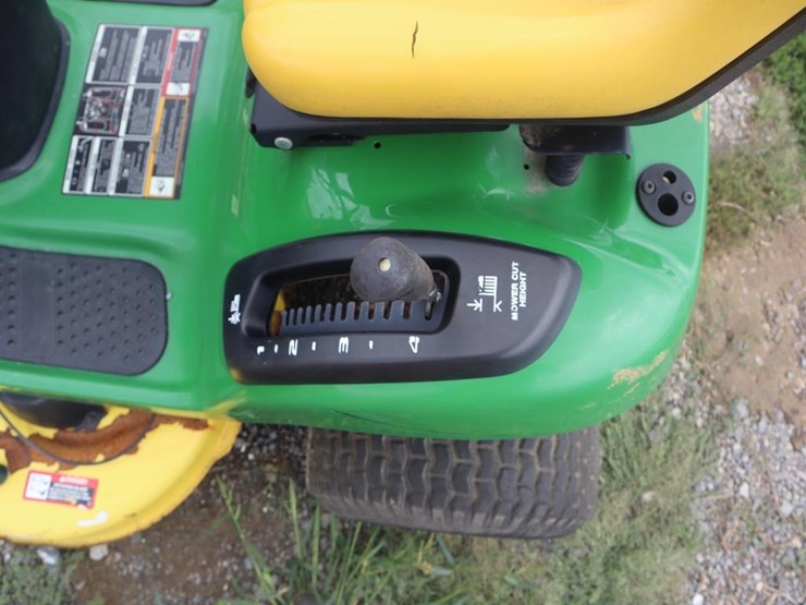 john-deere-d105-image-19